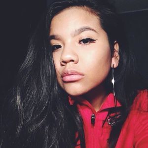 Meet your Posher, Brisa